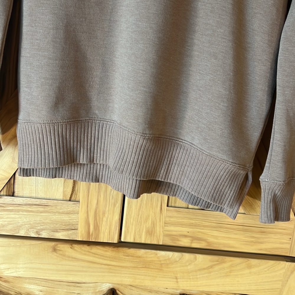 MOVING SALEšMauriceās hoodie - Picture 5 of 9